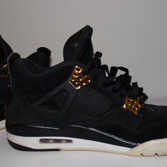 Jordan 4 Retro Royalty SZ 10.5 - Picture 10 of 13